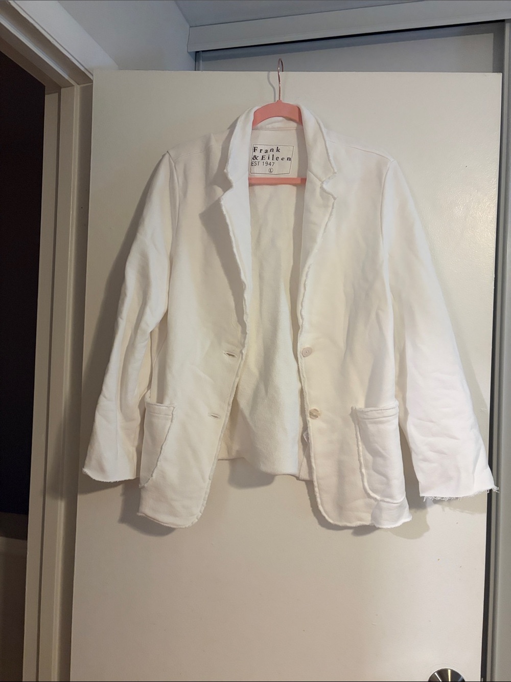 Frank & Eileen White Relaxed Cotton Blazer